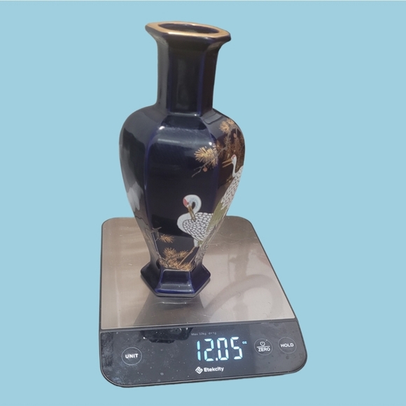 Vintage Kutani Colbalt Blue Beveled Vase - Picture 12 of 12